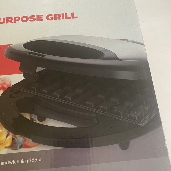 Black and Decker 4 in 1 Multipurpose Grill - Picture 3 of 6
